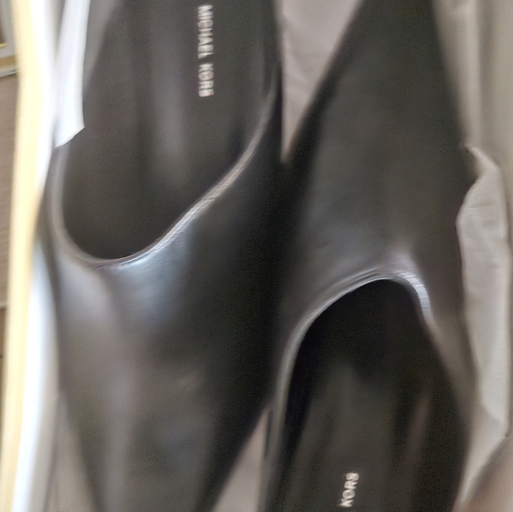 Michael Kors NIB  Black NASH MULE SZ 11